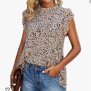 EUC Womens Ruffle Sleeve Animal Print Top XXL